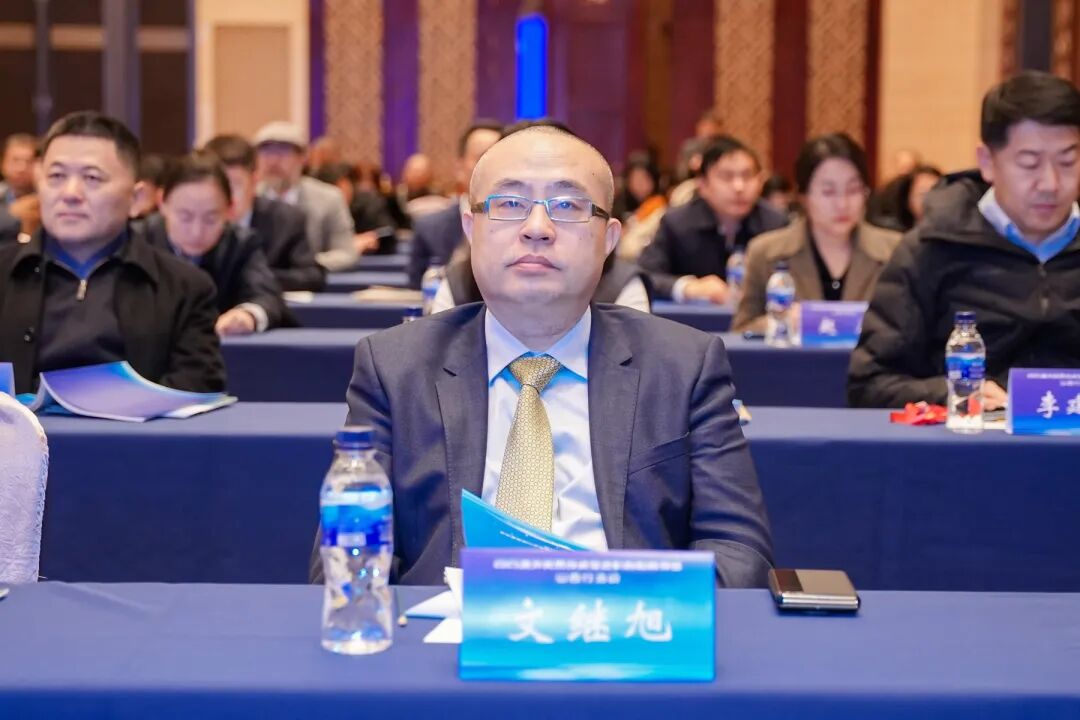 /></section></p><p data-track=