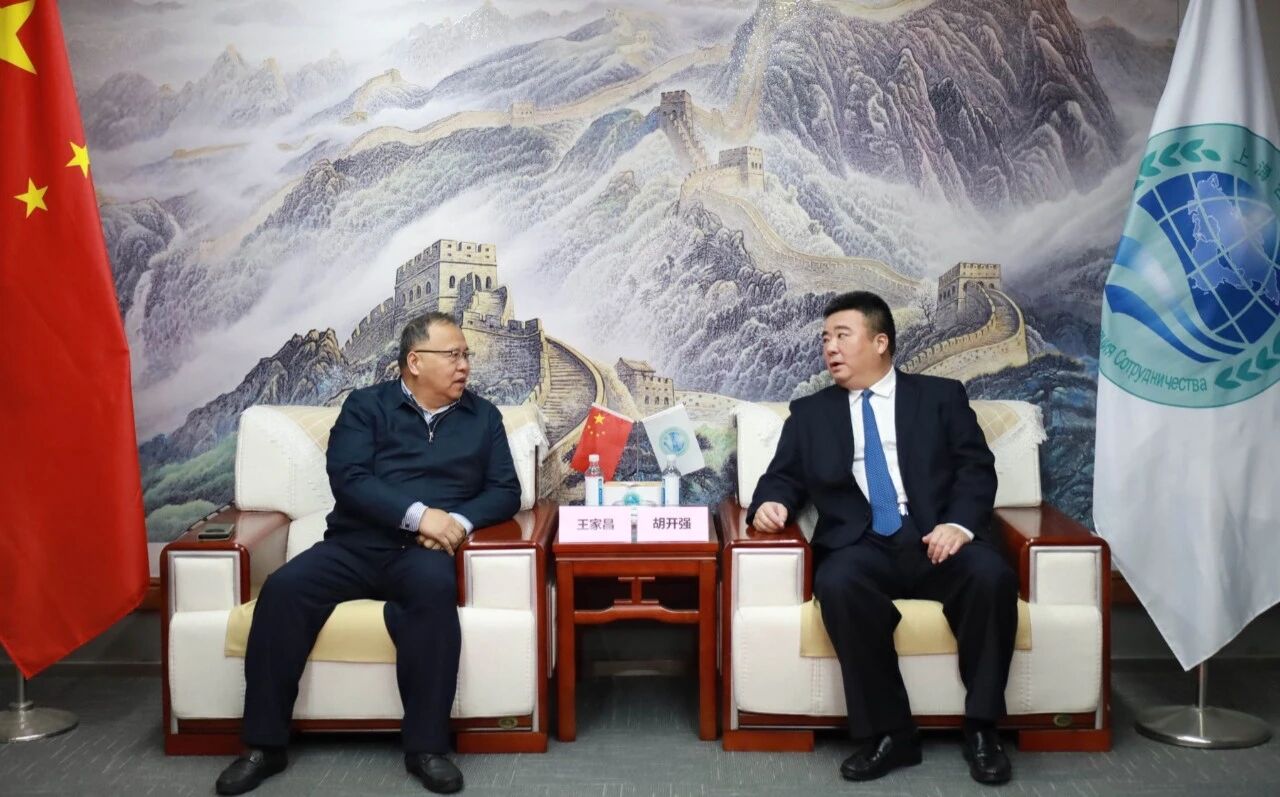 北京大学深圳研究院金融创新中心主任王家昌到访平台