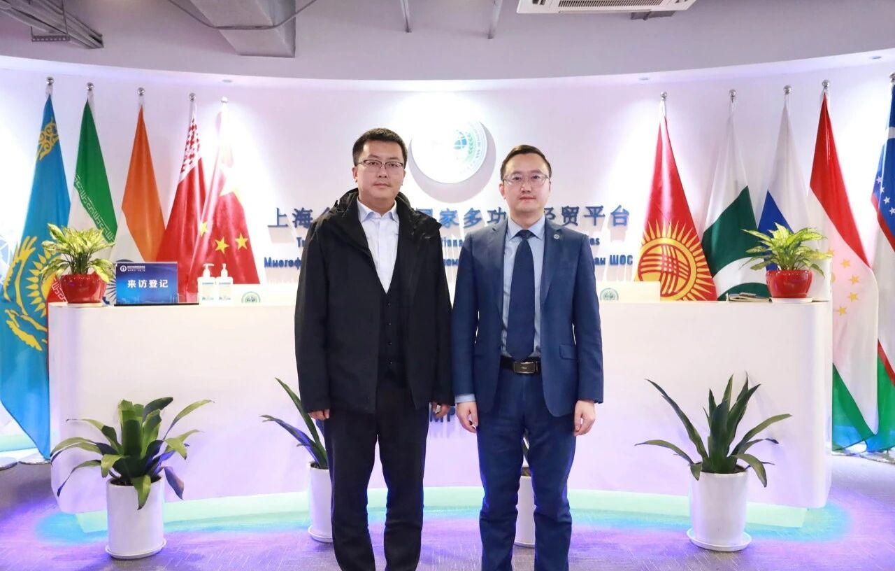 浦发银行重庆分行机构客户部总经理李博到访平台