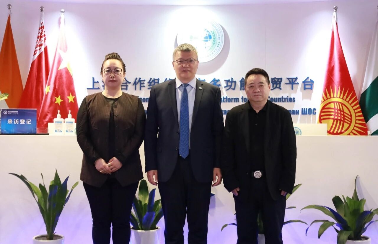 北京乐一生蜂胶生化高新技术有限责任公司董事长姜德勇到访平台